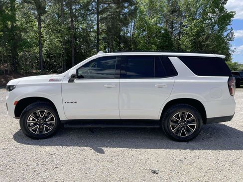 Used 2022 Chevrolet Tahoe Z71 w/ Luxury Package image 25