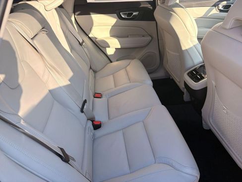 New 2026 Volvo XC60 B5 Ultra w/ Climate Package image 26