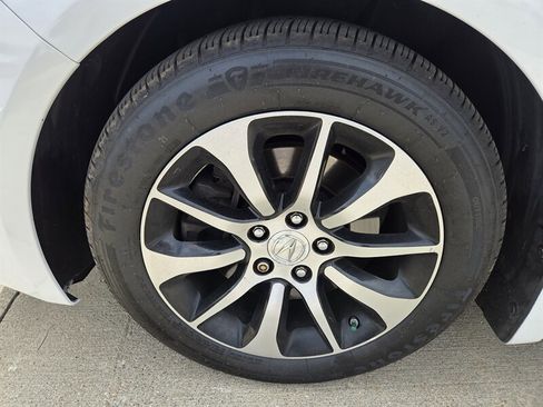 Used 2015 Acura TLX w/ Technology Package FWD image 9