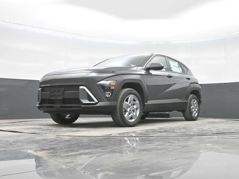 New 2026 Hyundai Kona SE image 25