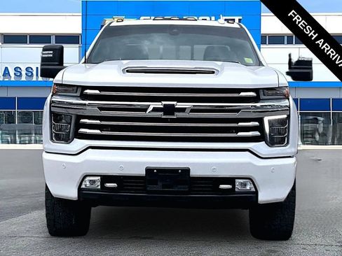 Used 2021 Chevrolet Silverado 2500 High Country w/ Z71 Off-Road Package AWD/4WD image 18