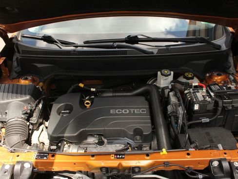 Used 2019 Chevrolet Equinox LT image 38