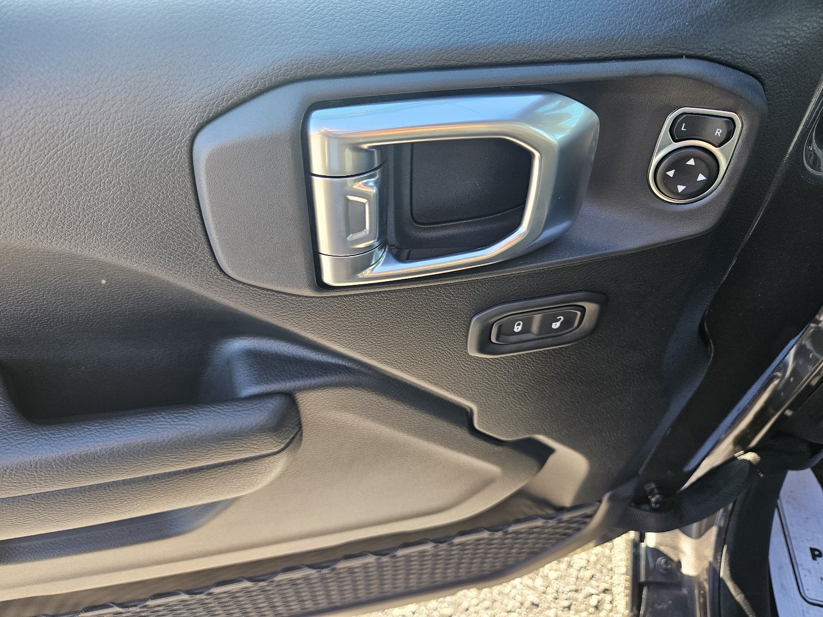 New 2026 Jeep Wrangler Unlimited Sport AWD/4WD image 9