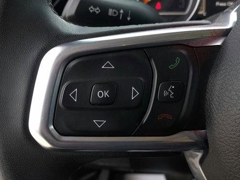 Used 2023 Jeep Gladiator Overland image 21