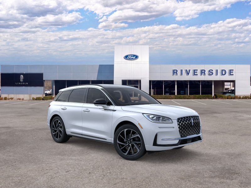 New 2025 Lincoln Corsair Grand Touring w/ Equipment Group 301A AWD/4WD image 7