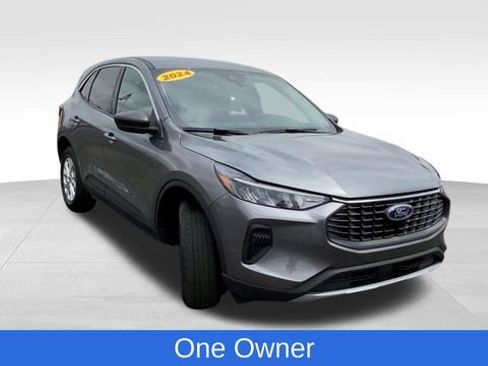 Used 2024 Ford Escape Active AWD/4WD image 2