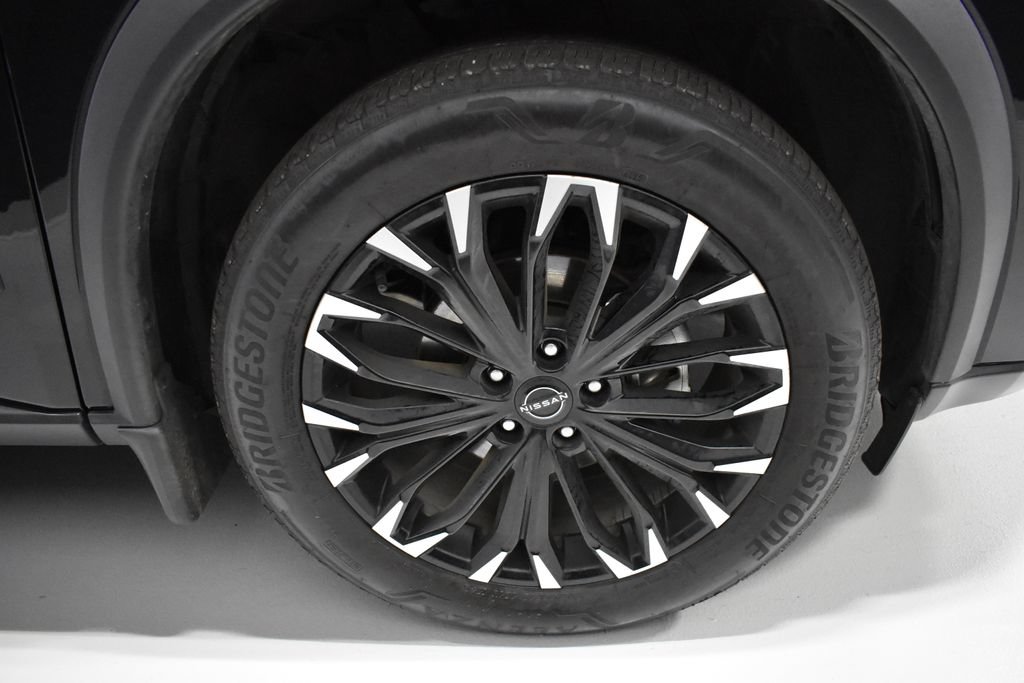 Certified 2026 Nissan Rogue Dark Armor AWD/4WD image 10