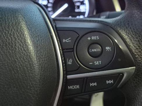 Used 2022 Toyota Camry LE FWD image 16