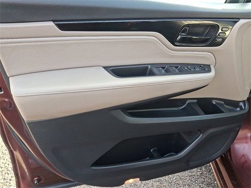 Certified 2018 Honda Odyssey Elite image 13