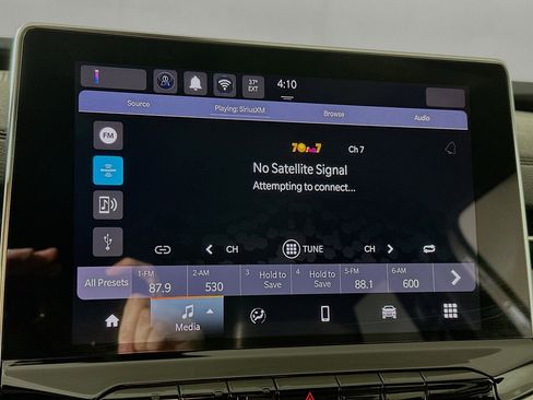 Used 2024 Jeep Compass Latitude image 14