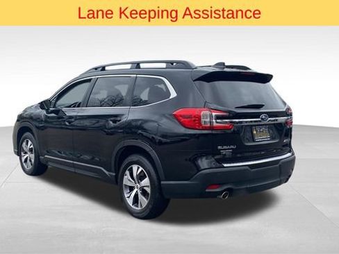 Used 2023 Subaru Ascent Premium w/ Convenience Package AWD/4WD image 6