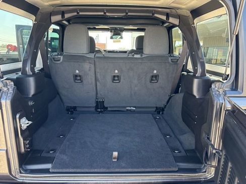 Used 2024 Jeep Wrangler Willys image 51