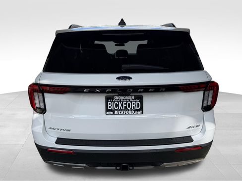 Used 2026 Ford Explorer Active w/ Active Comfort Package image 6