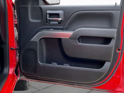 Used 2019 Chevrolet Silverado 1500 LT w/ Texas Edition AWD/4WD image 22