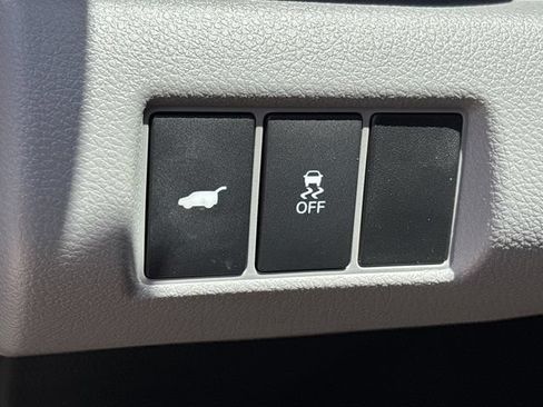 Used 2025 Honda Pilot EX-L image 23