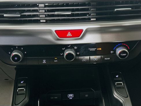 Used 2020 Kia Telluride S image 22