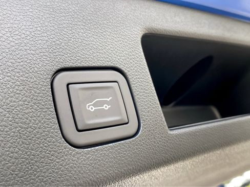 New 2025 Chevrolet Equinox RS w/ Safety and Technology Package image 28