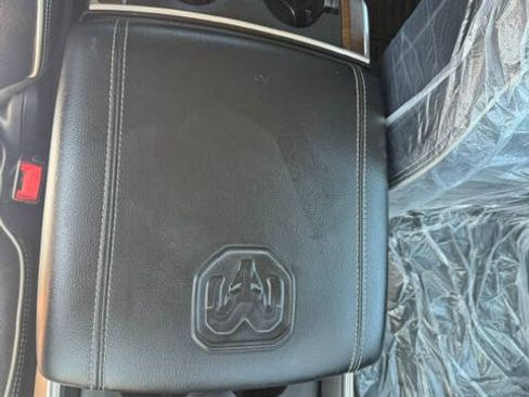 Used 2023 RAM 2500 Laramie AWD/4WD image 30