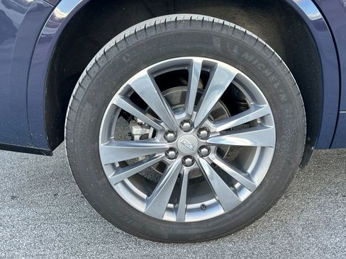 Certified 2025 Cadillac XT6 Premium Luxury image 15