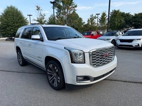Used 2020 GMC Yukon Denali w/ Denali Premium Package AWD/4WD image 7