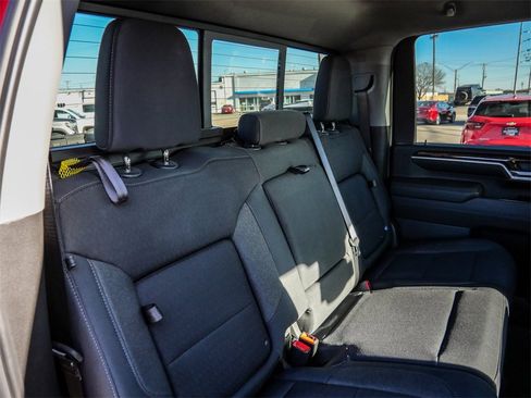 Used 2024 GMC Sierra 2500 SLE w/ SLE Value Package; image 21