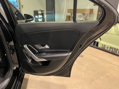 Used 2019 Mercedes-Benz A 220 4MATIC image 36