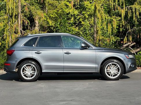 Used 2016 Audi Q5 3.0T Premium Plus w/ Technology Package AWD/4WD image 40