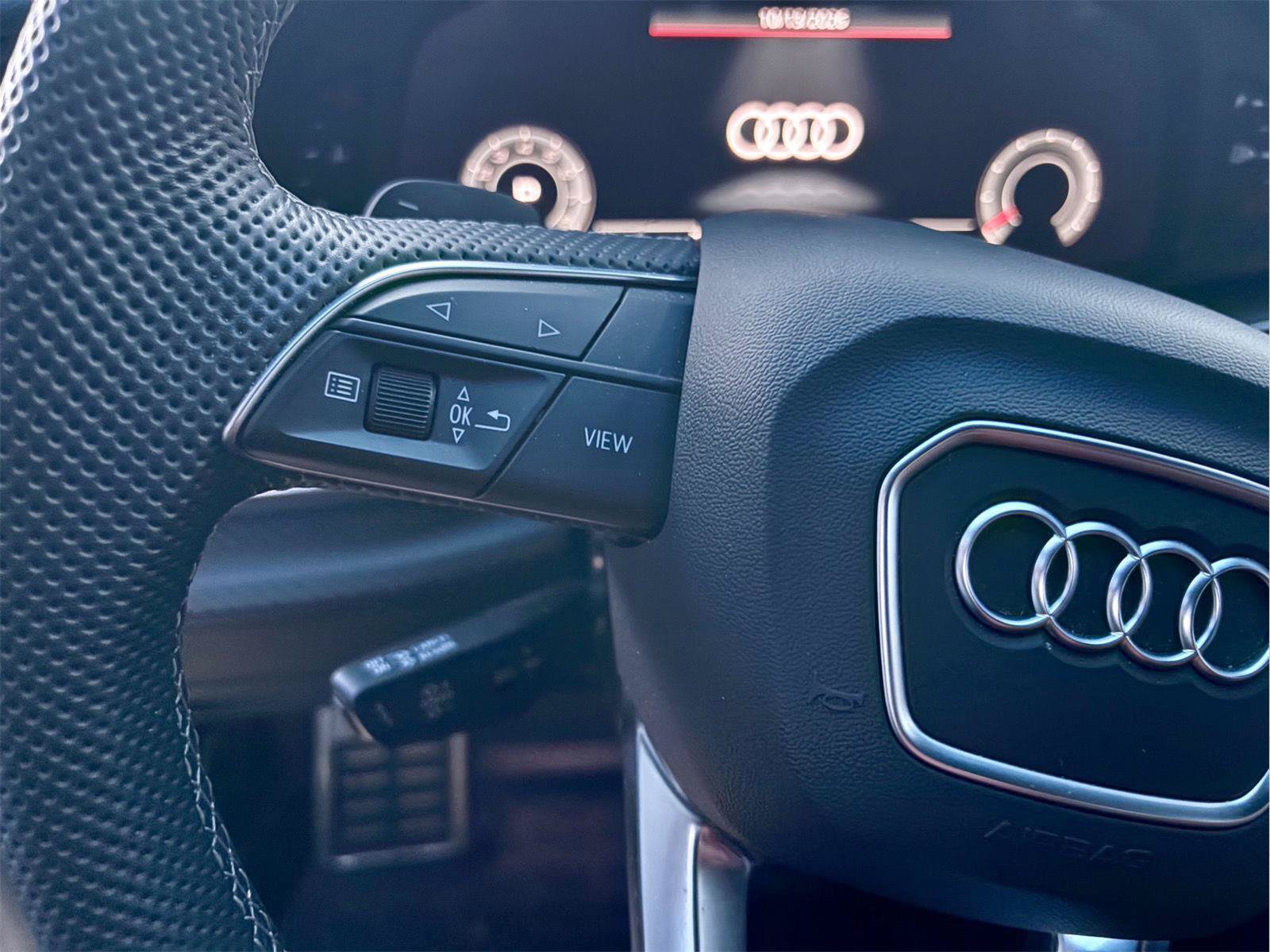 Used 2025 Audi SQ8 Premium Plus AWD/4WD image 15