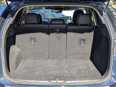 Used 2019 MAZDA CX-5 Touring image 12