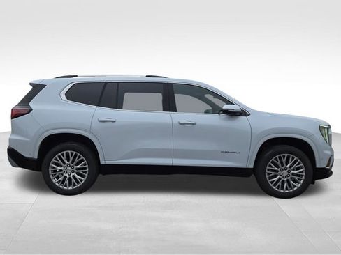 New 2026 GMC Acadia Denali w/ Super Cruise Package image 9