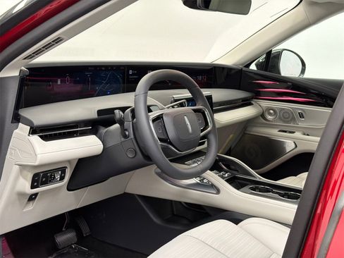 New 2026 Lincoln Nautilus Reserve image 17