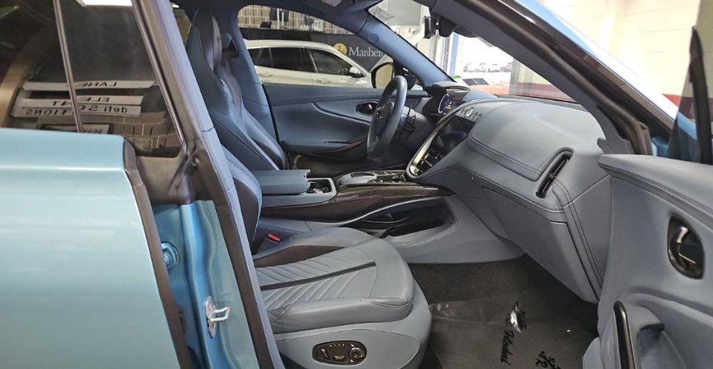 Used 2023 Aston Martin DBX 707 AWD/4WD image 5