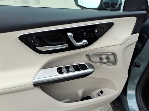 New 2026 Mercedes-Benz GLC 300 4MATIC image 13