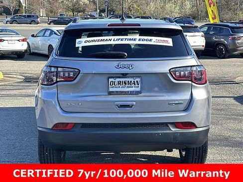 Used 2022 Jeep Compass Latitude w/ Convenience Group image 3