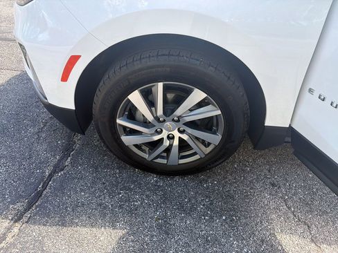 Used 2023 Chevrolet Equinox LT FWD image 29