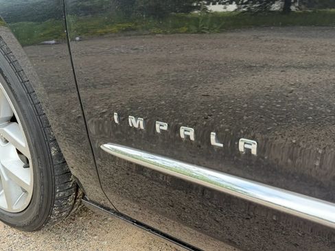 Used 2017 Chevrolet Impala Premier FWD image 16