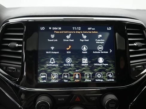 Used 2021 Jeep Grand Cherokee Limited AWD/4WD image 16