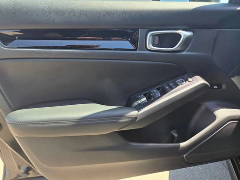 Certified 2023 Honda Civic Touring image 16