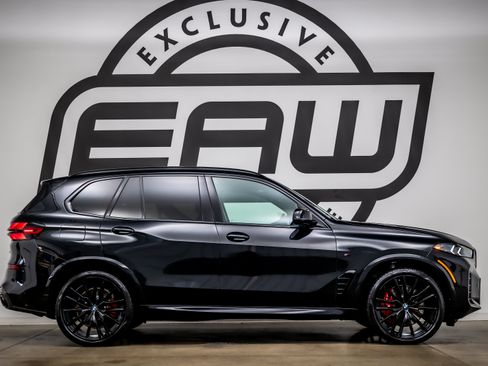 Used 2026 BMW X5 M60i AWD/4WD image 9