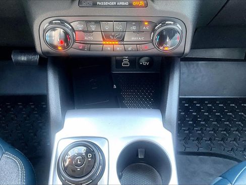 Certified 2023 Ford Bronco Sport Outer Banks w/ Tech Package AWD/4WD image 24
