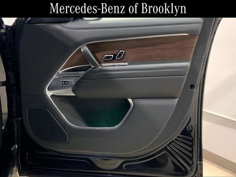 Used 2024 Land Rover Range Rover SE image 22