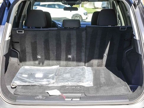 Used 2021 Nissan Rogue SV image 29