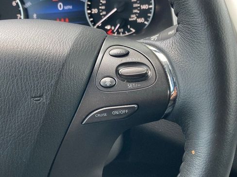 Used 2024 Nissan Murano SL FWD image 17