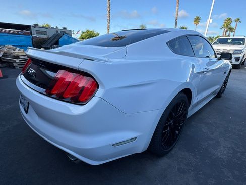 Used 2016 Ford Mustang GT image 5