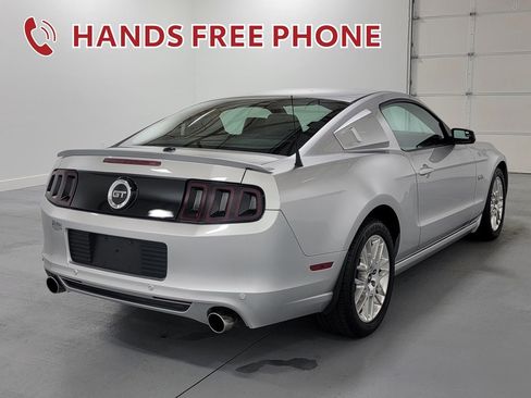 Used 2014 Ford Mustang GT Premium RWD image 9