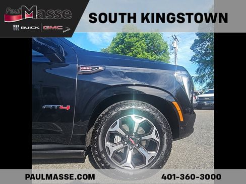 Used 2025 GMC Yukon AT4 Ultimate AWD/4WD image 9