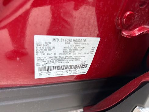 Used 2023 Ford Explorer Limited w/ Equipment Group 301A image 14