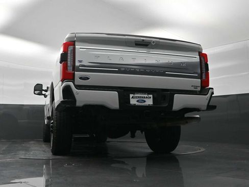 Used 2024 Ford F250 Platinum AWD/4WD image 32