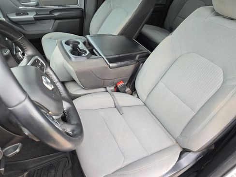 Used 2022 RAM 1500 Big Horn AWD/4WD image 14