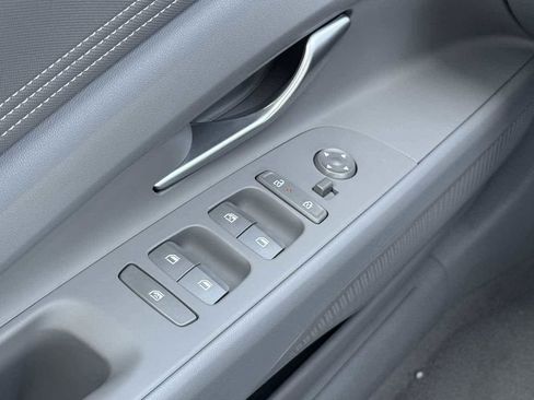 New 2025 Hyundai Elantra SEL w/ Cargo Package FWD image 20